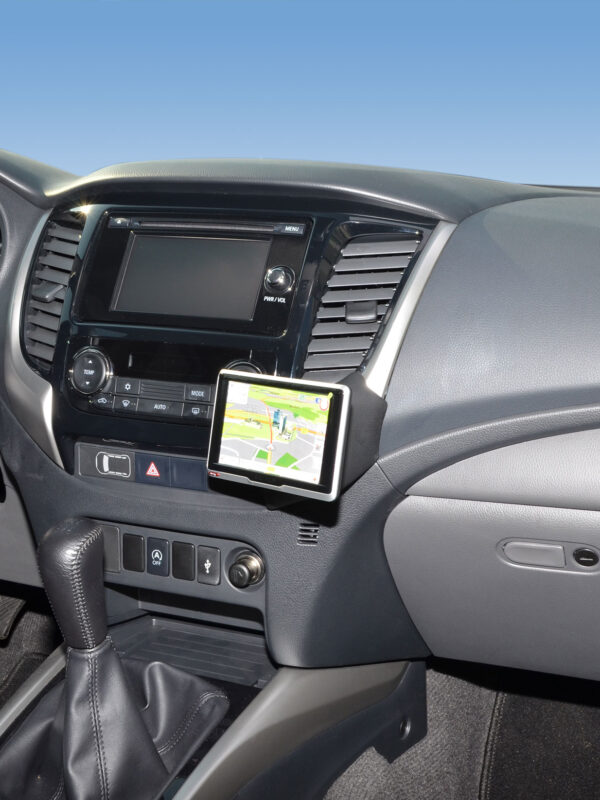Mitsubishi L200 10/2015-2019 Kleur: Zwart - Afbeelding 1